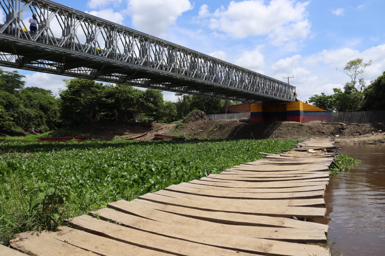 Puente de Las Cejas devuelve la conectividad a Guaranda