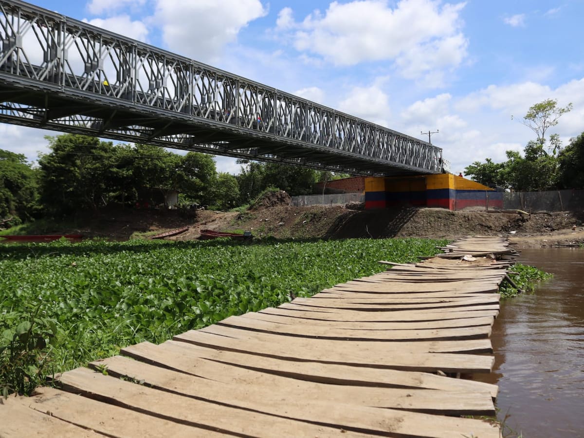 Puente de Las Cejas devuelve la conectividad a Guaranda
