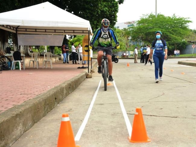 Con Bicidestreza, ciclistas y biciusuarios mejoraran conocimientos y habilidades para la conducción segura de la bicicleta en Cartagena