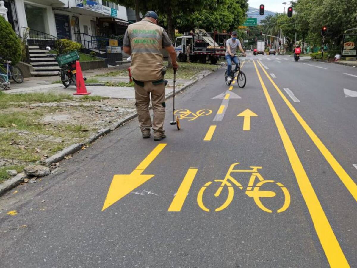 En Medellín, el carril derecho es prioridad para ciclistas