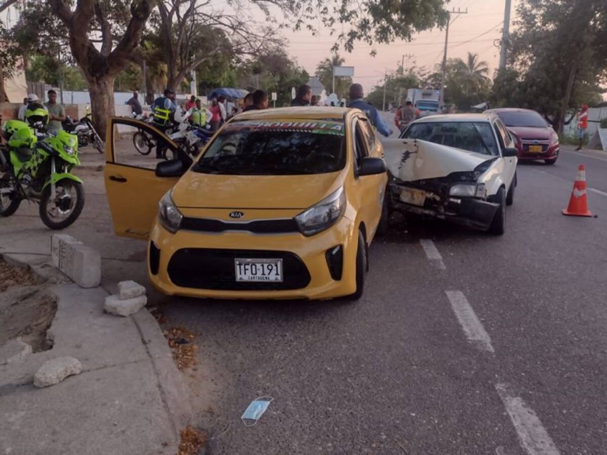 Accidente en La Boquilla dejó cinco personas lesionadas
