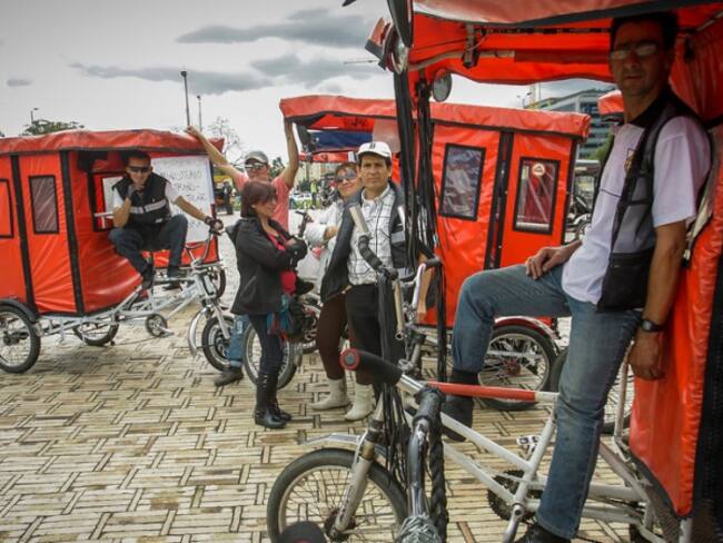 En Bogotá prohibirían bicitaxis y otros medios de transporte ilegal