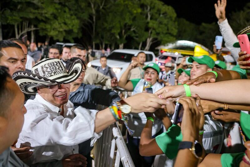 Gustavo Petro en una visita a San Andrés de Sotavento, en Córdoba.