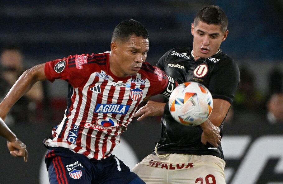 Junior vs. Universitario / Getty Images