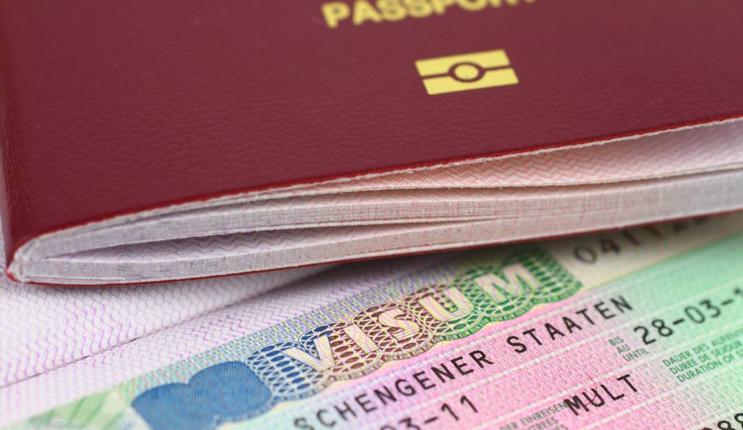 Visado y pasaporte para el espacio Schengen.          Foto: Getty 