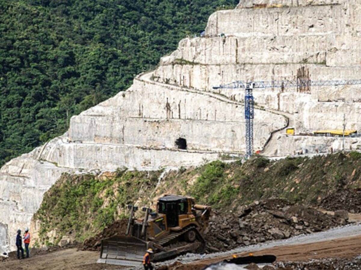 Alerta roja en Puerto Valdivia, Puerto Antioquia, Cáceres y Taraza por Hidroituango