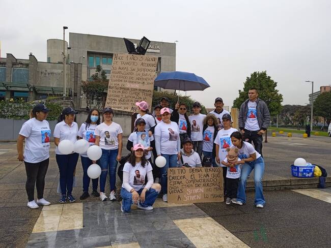 Familia de joven asesinado al parecer por policías piden justicia tras un año de su muerte