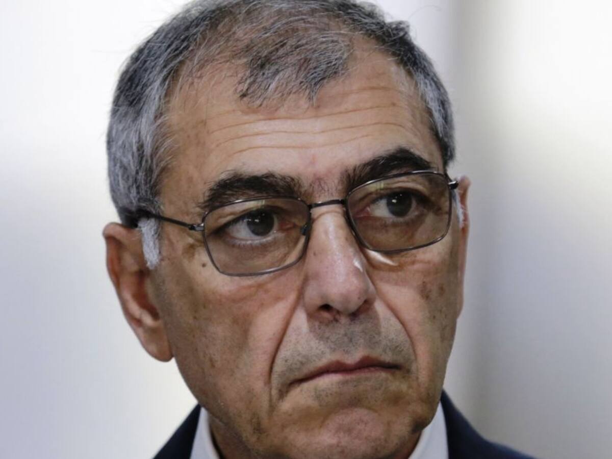 Avanza investigación al alcalde Dau y senador Araujo por marcha Uribista