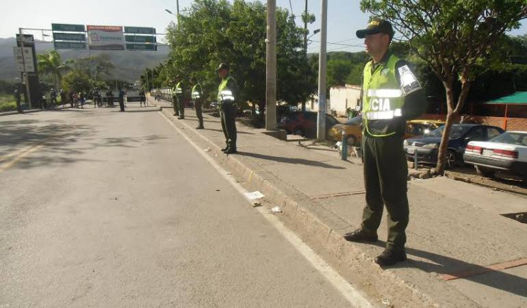 Presencia de los uniformados en el puente internacional Simón Bolivar