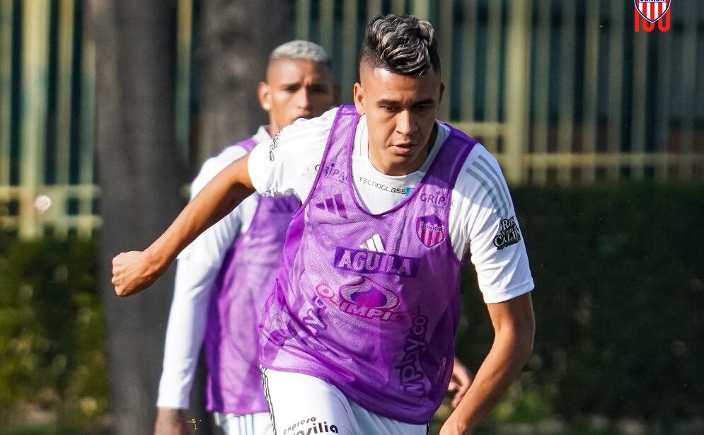 Víctor Cántillo / Junior