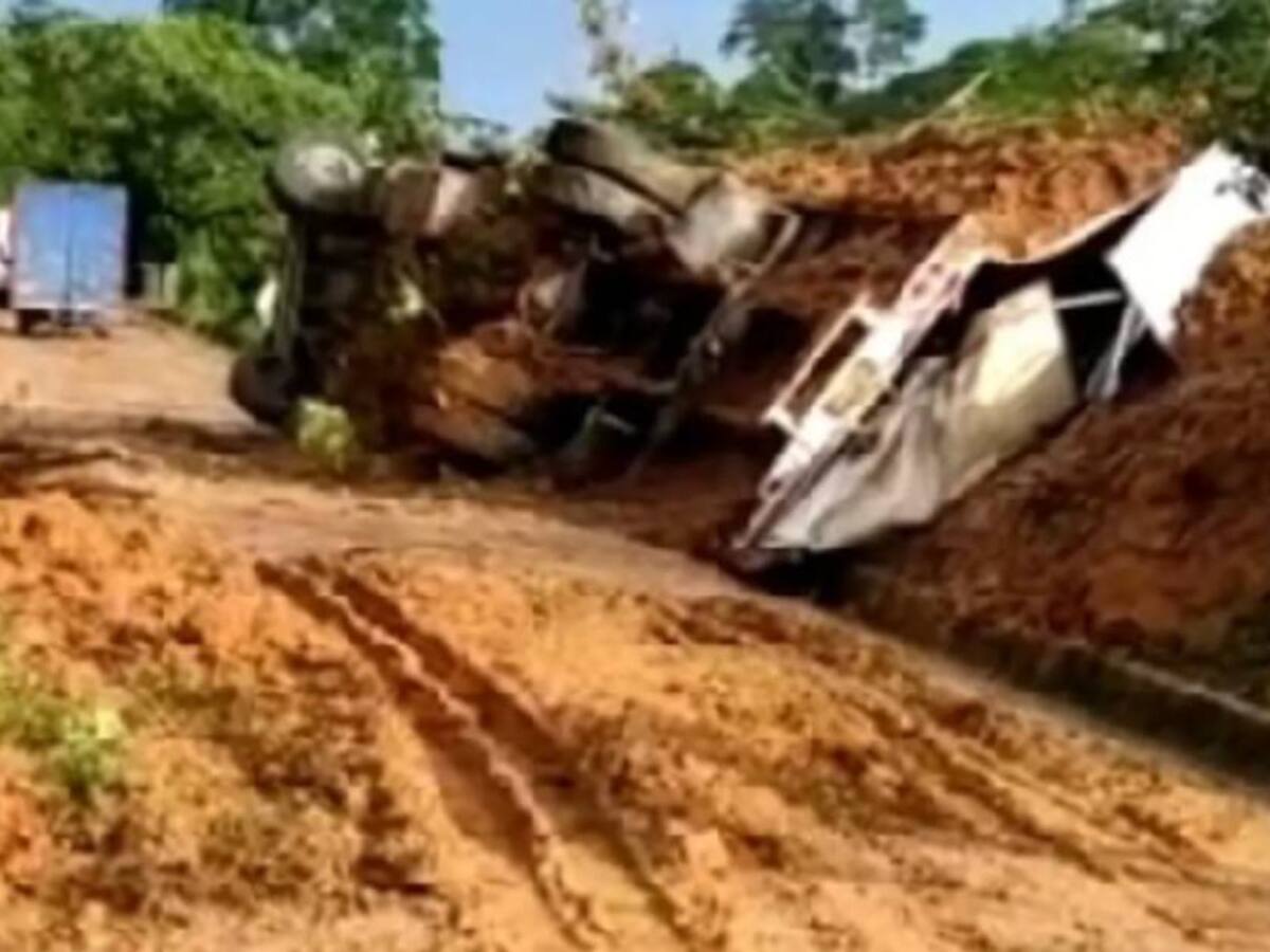 Vía al Santuario y Bolombolo-Santa Fé, cerradas por derrumbes