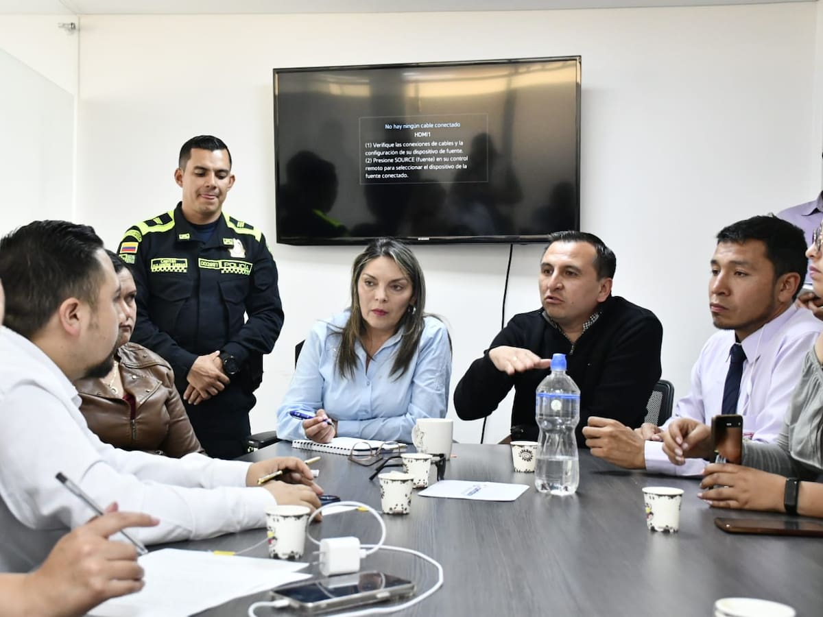 Acuerdos alcanzados tras mesa de diálogo entre la Alcaldía de Tunja y el gremio de taxista