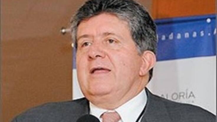 Escandalosos gastos de Julio César Turbay durante su gestión muestran a un contralor sin control