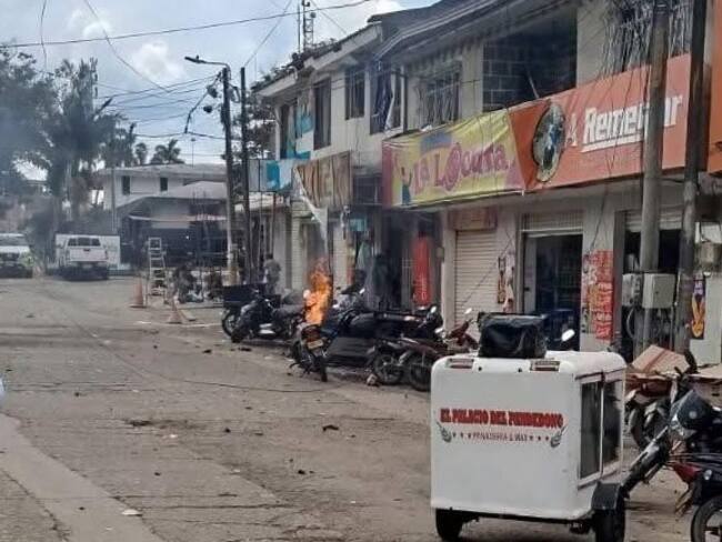 Motocicleta con explosivos fue activada en Piendamó, Cauca; policías y civiles heridos