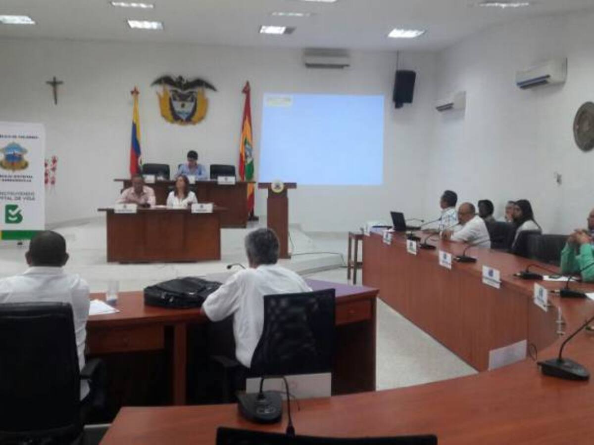 Alcalde Char designa nueva contralora encargada