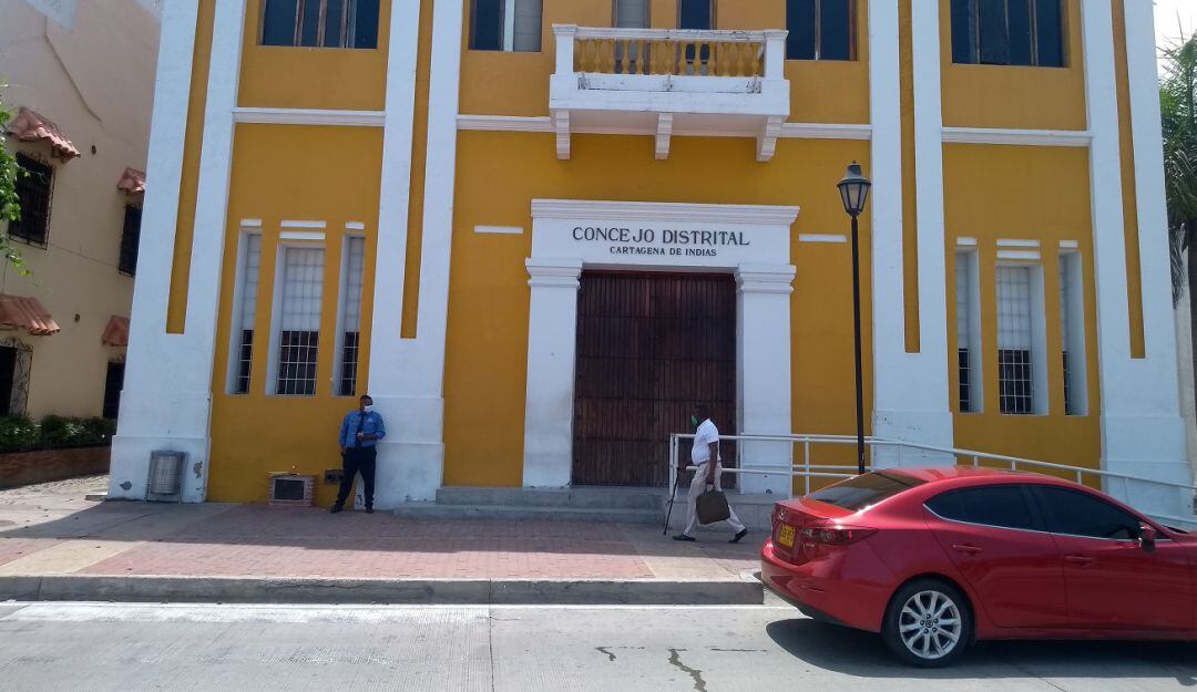 El mayor puntaje lo obtuvo la abogada Ángela María Cubides González, quien trabajó en la Contraloría del Valle