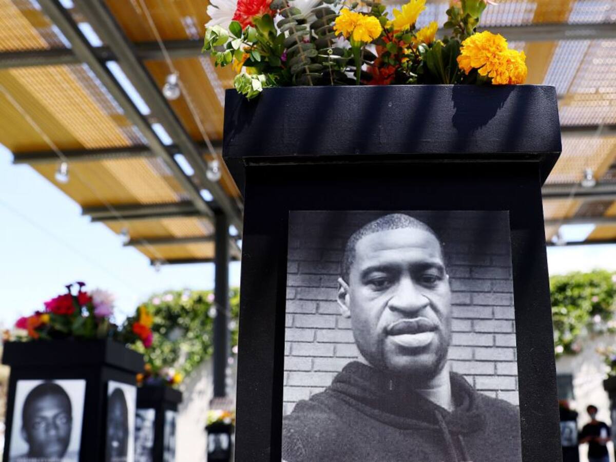 Condenan a 2 años de cárcel a otro policía por muerte de George Floyd