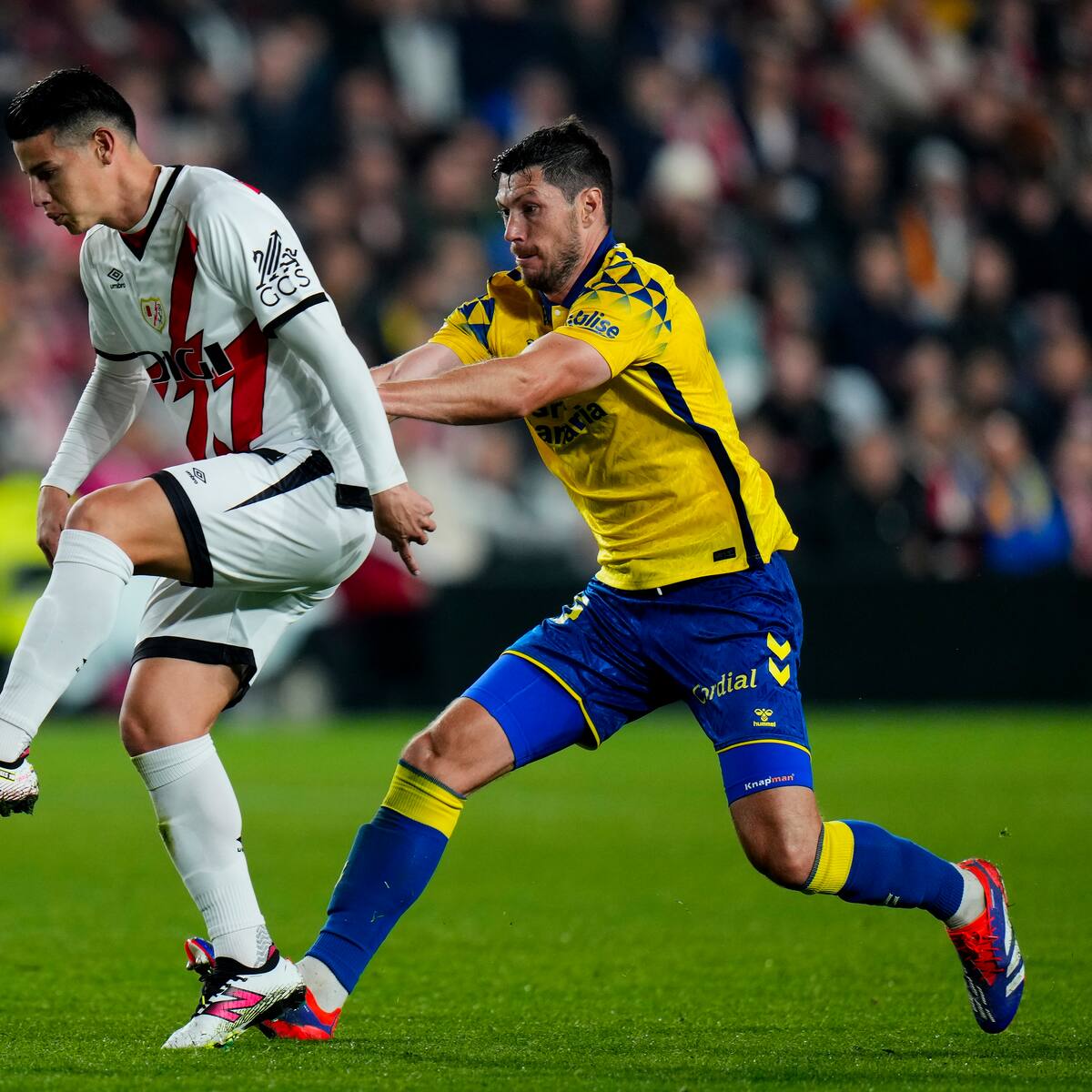 James Rodríguez sumó minutos en la derrota del Rayo Vallecano a manos de las Palmas