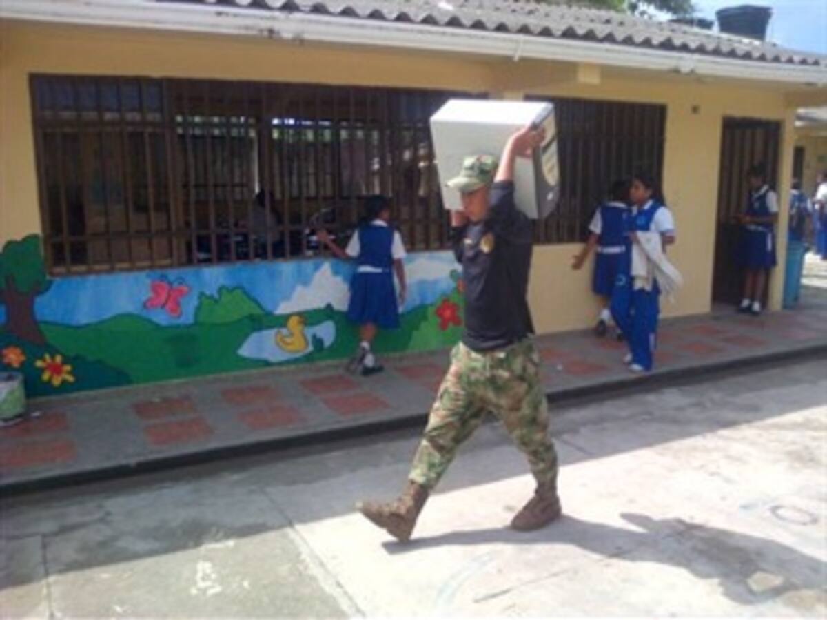 Más de 100.000 toneladas de residuos electrónicos de San Andrés son sacados en buque