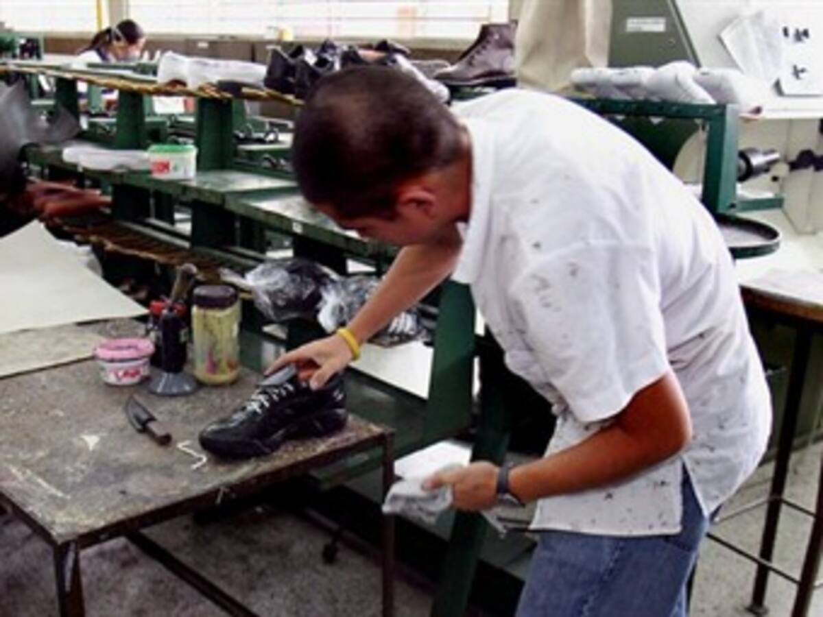 Colombia prohíbe la exportación de cuero nacional