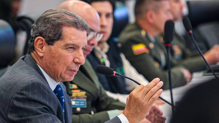 No sabemos si el trino de Petro sobre ELN se publicó de manera imprudente o con intención: Lafaurie