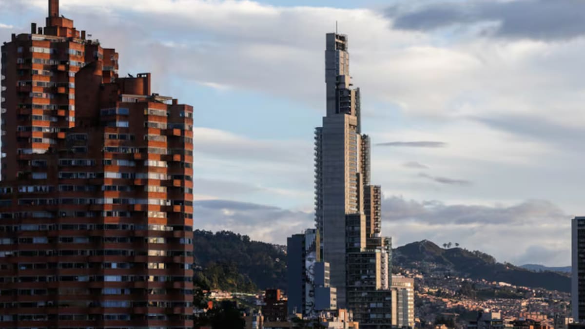 BD Bacatá: millonaria condena de Superfinanciera contra Acción Fiduciaria por ventas de comercios