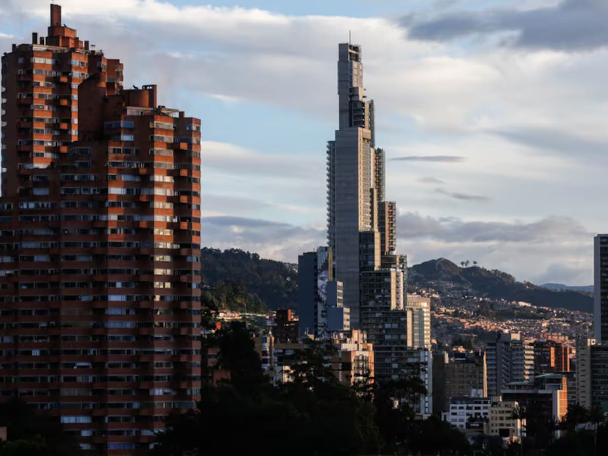 BD Bacatá: millonaria condena de Superfinanciera contra Acción Fiduciaria por ventas de comercios