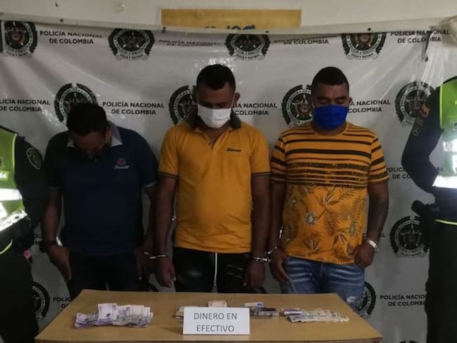 Capturados tres hombres por robar camión repartidor de gaseosas en Tenerife