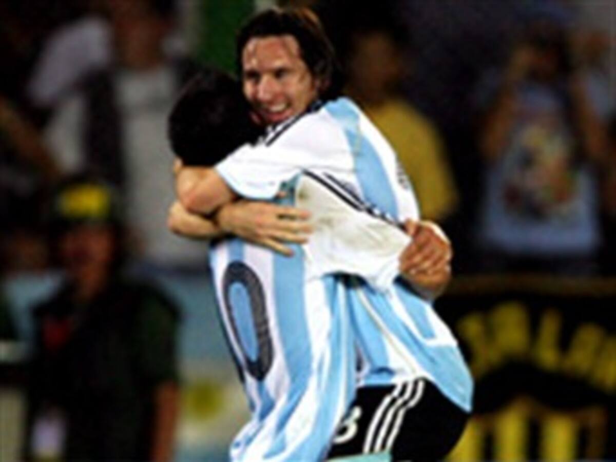 Argentina convoca equipo para partidos de eliminatorias con Bolivia y Colombia