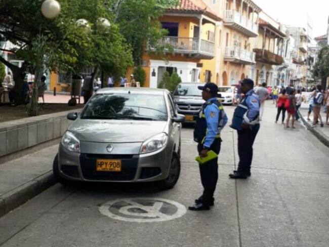 Prohiben tránsito vehicular en 53 calles del centro histórico de Cartagena