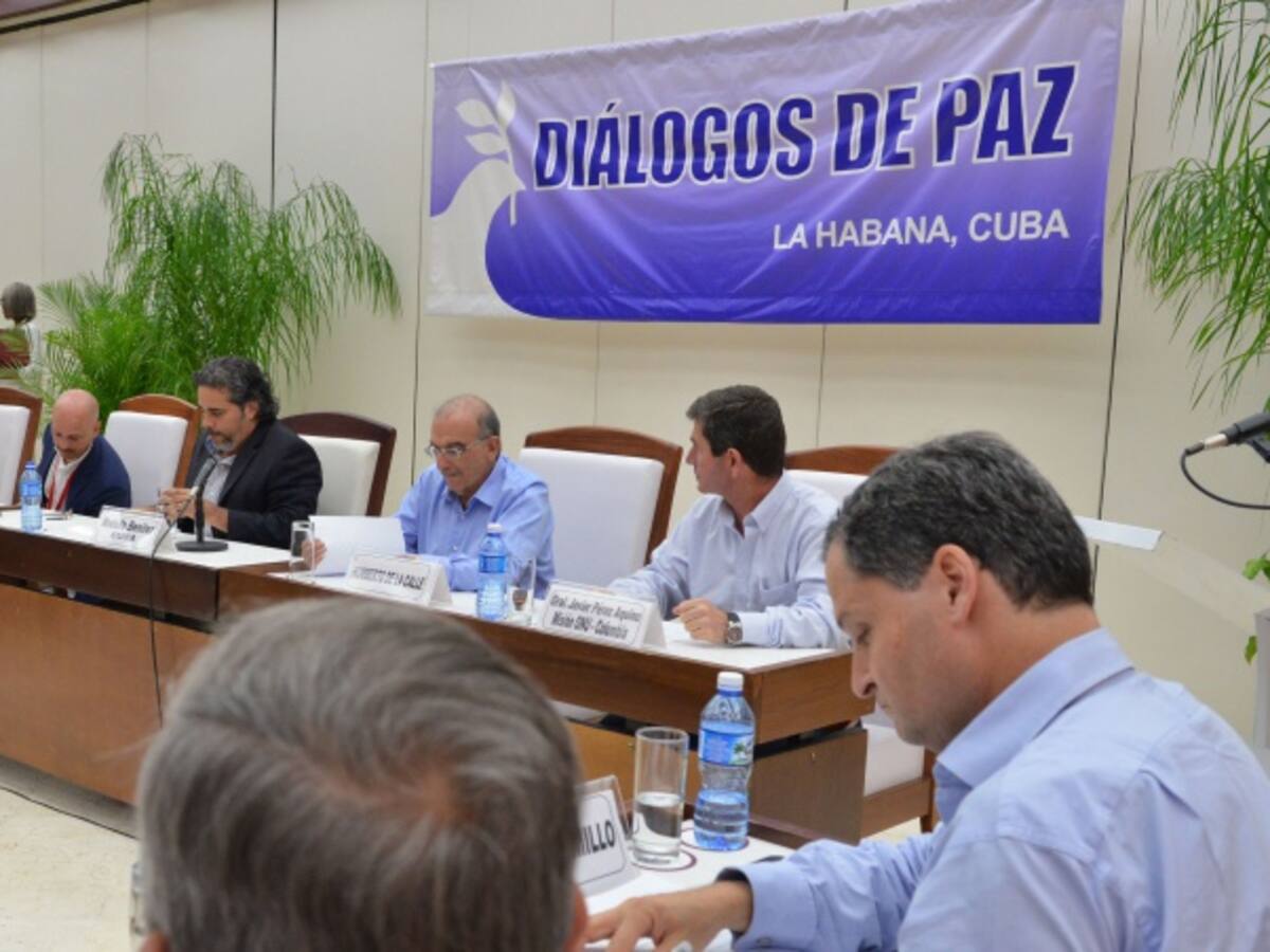 Antes firmar acuerdo final habrá reuniones con indígenas y afros en La Habana