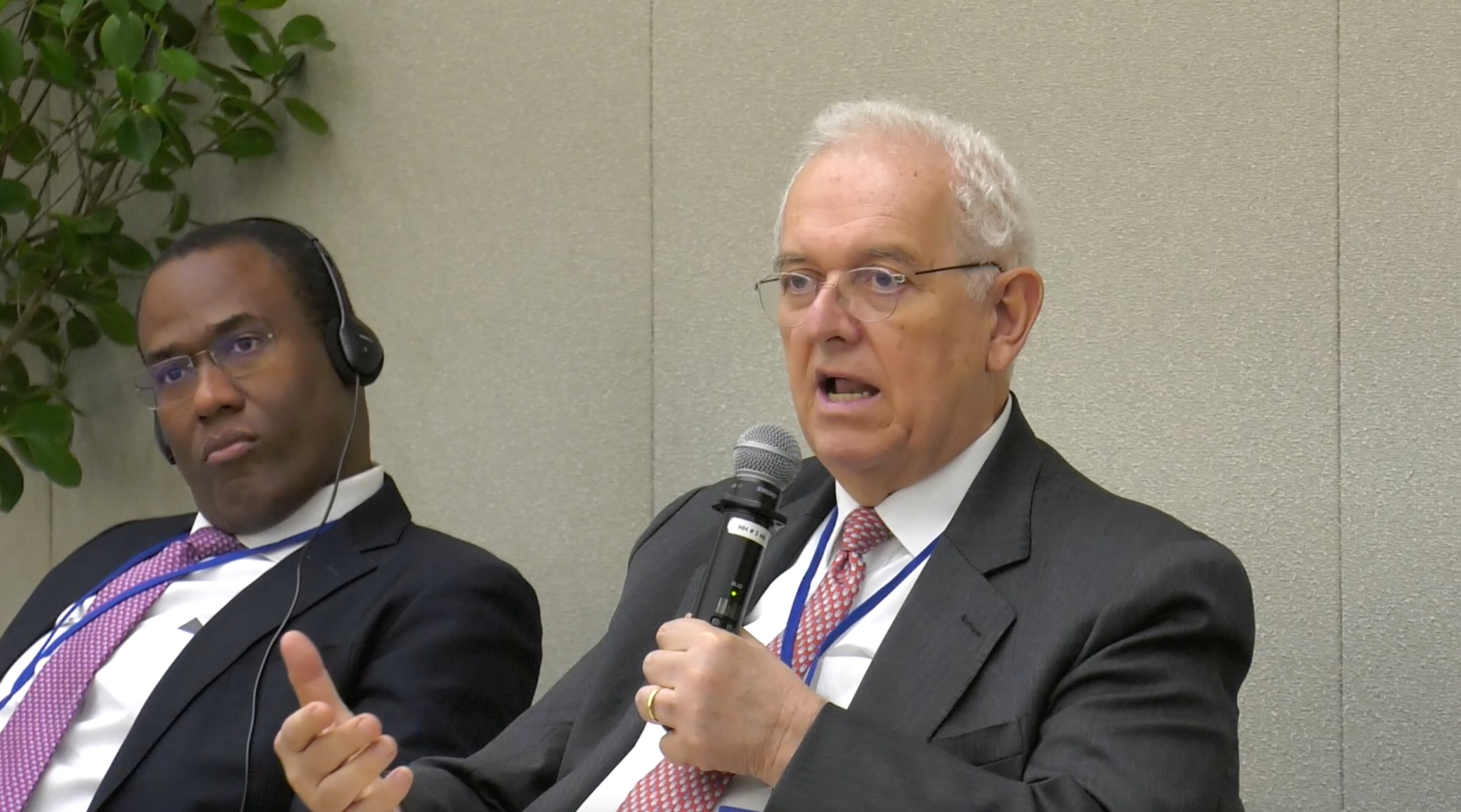 Ministro de Hacienda presentará reforma tributaria ante el FMI en Washington DC