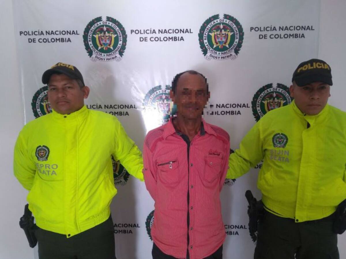 Capturan a hombre que presuntamente abusaba de sus hijastras