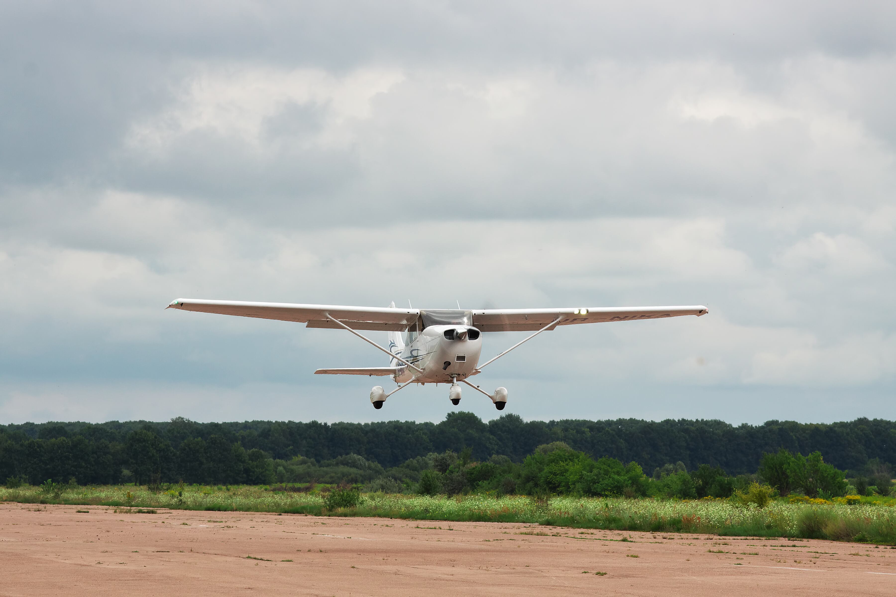 aeronave tipo Cessna 206