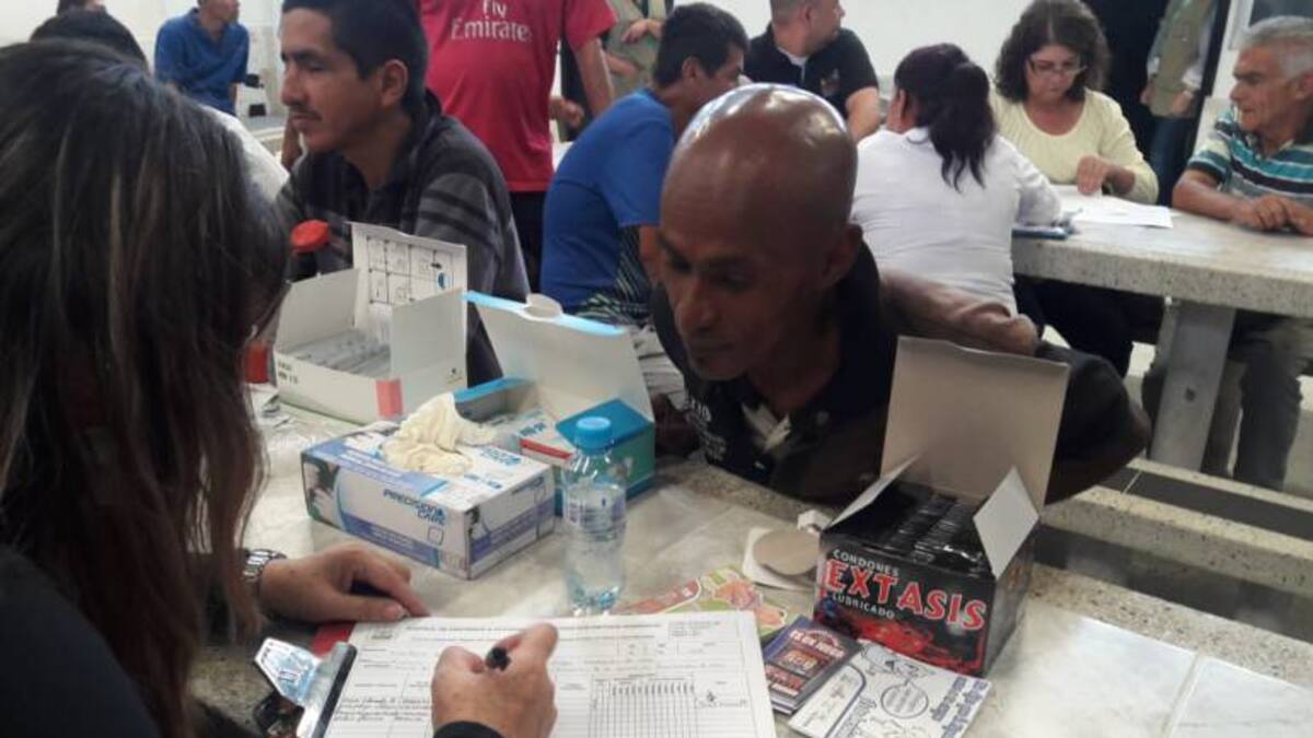 Lo más duro de la calle es buscar la comida y tener donde dormir: Habitante calle Armenia