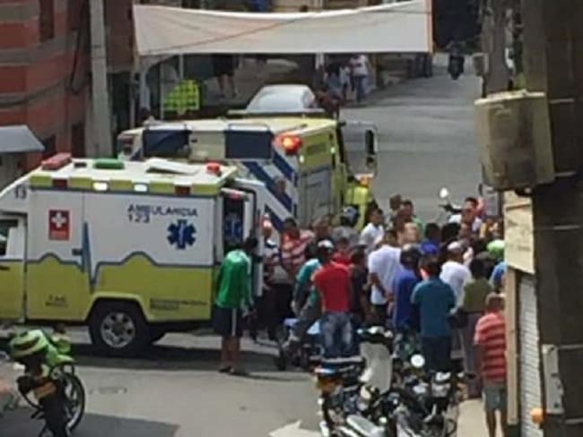 Padre e hijo murieron en accidente de tránsito en Medellín