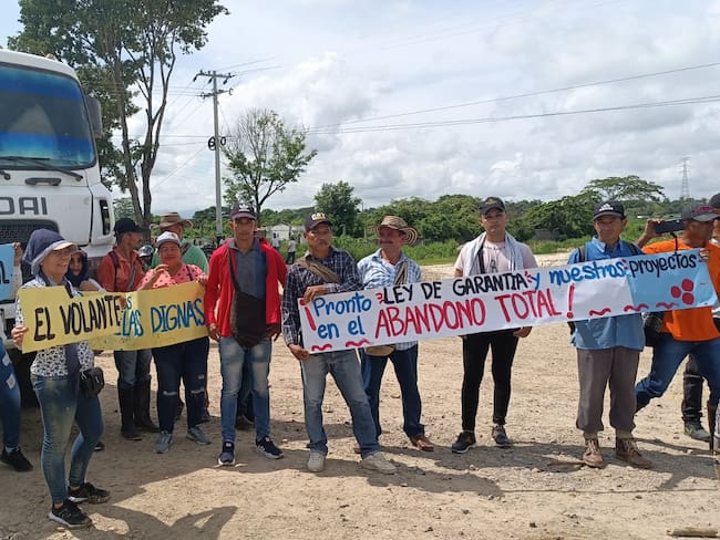 Manifestantes en Aracataca, Magdalena