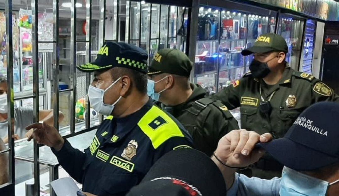Policía de Barranquilla en trabajos de vigilancia