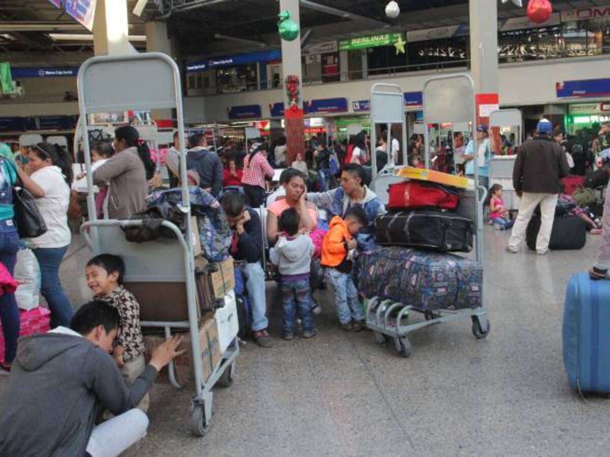 Se mueven más de 70.000 pasajeros hoy en terminales de Bogotá