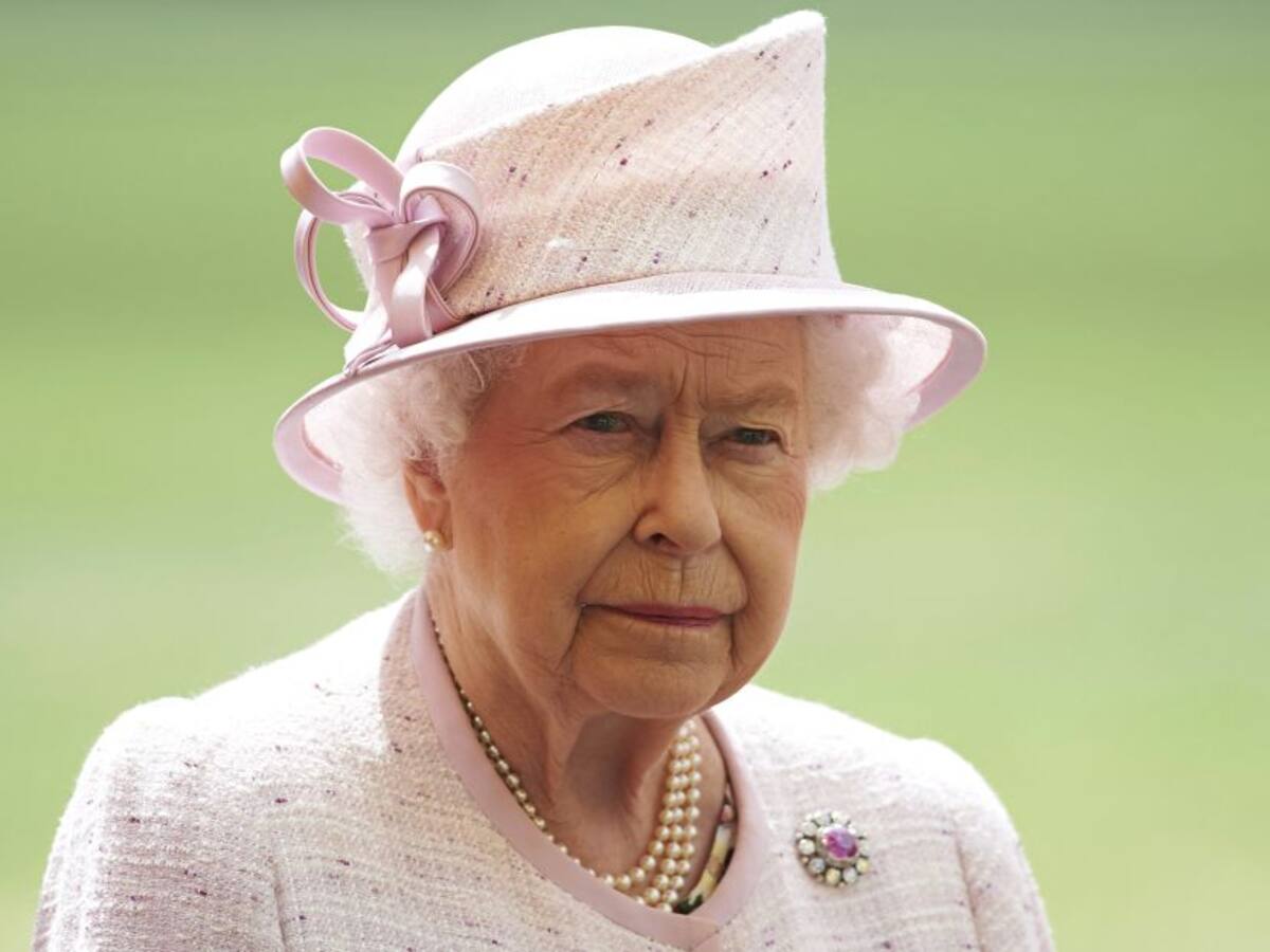 Una líder con vocación de servicio: así recuerdan en Colombia a Isabel ll