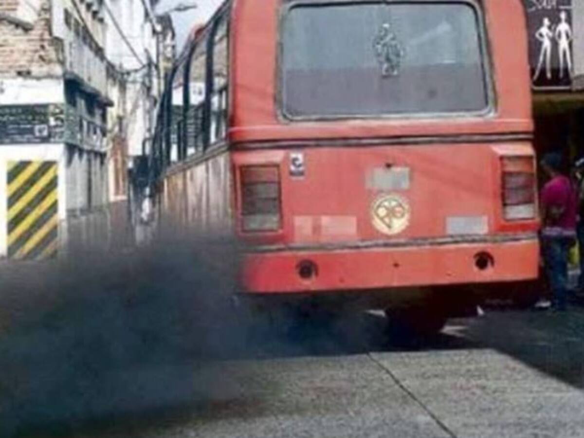 La mitad de busetas de Pereira se rajaron en la emisión de gases