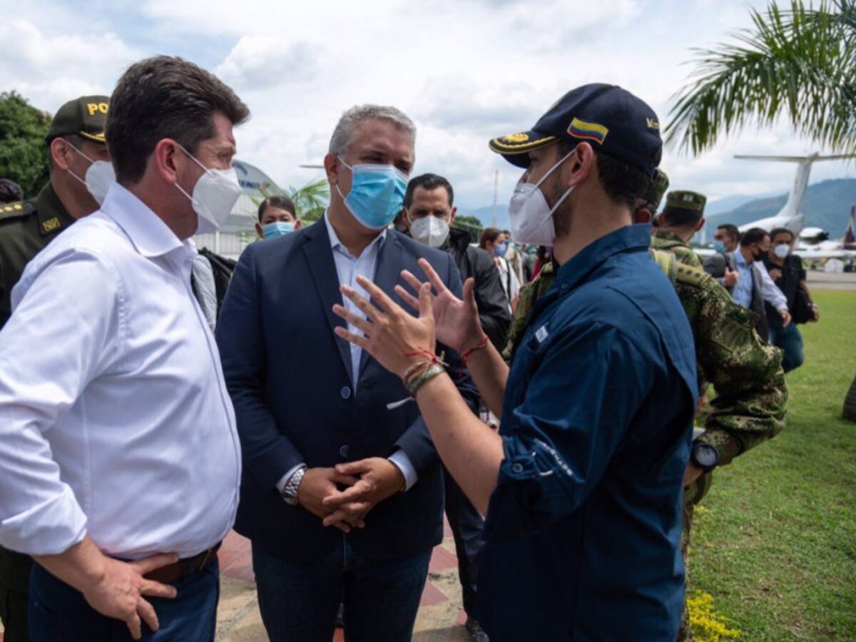Critican video de Duque llegando a Cali a ritmo de Viva la vida de Coldplay