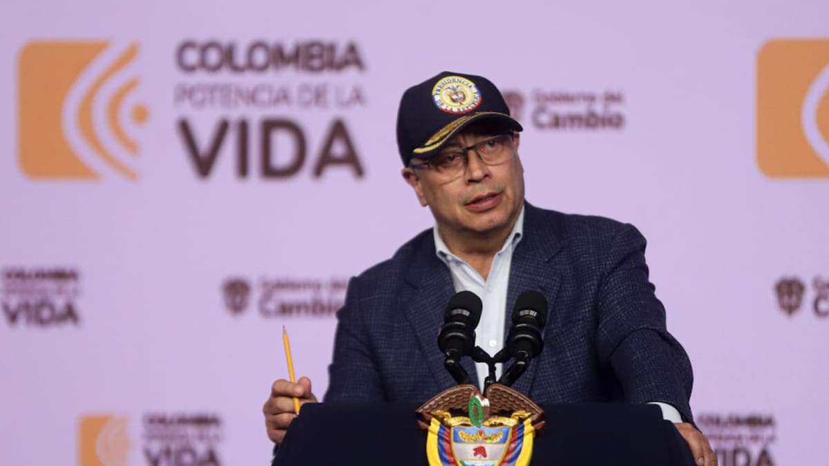 Funcionario que llegue a robar, funcionario que se va: Presidente Petro