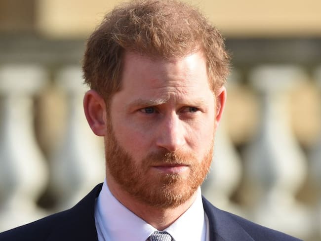El príncipe Harry reaparece tras escándalo en la realeza