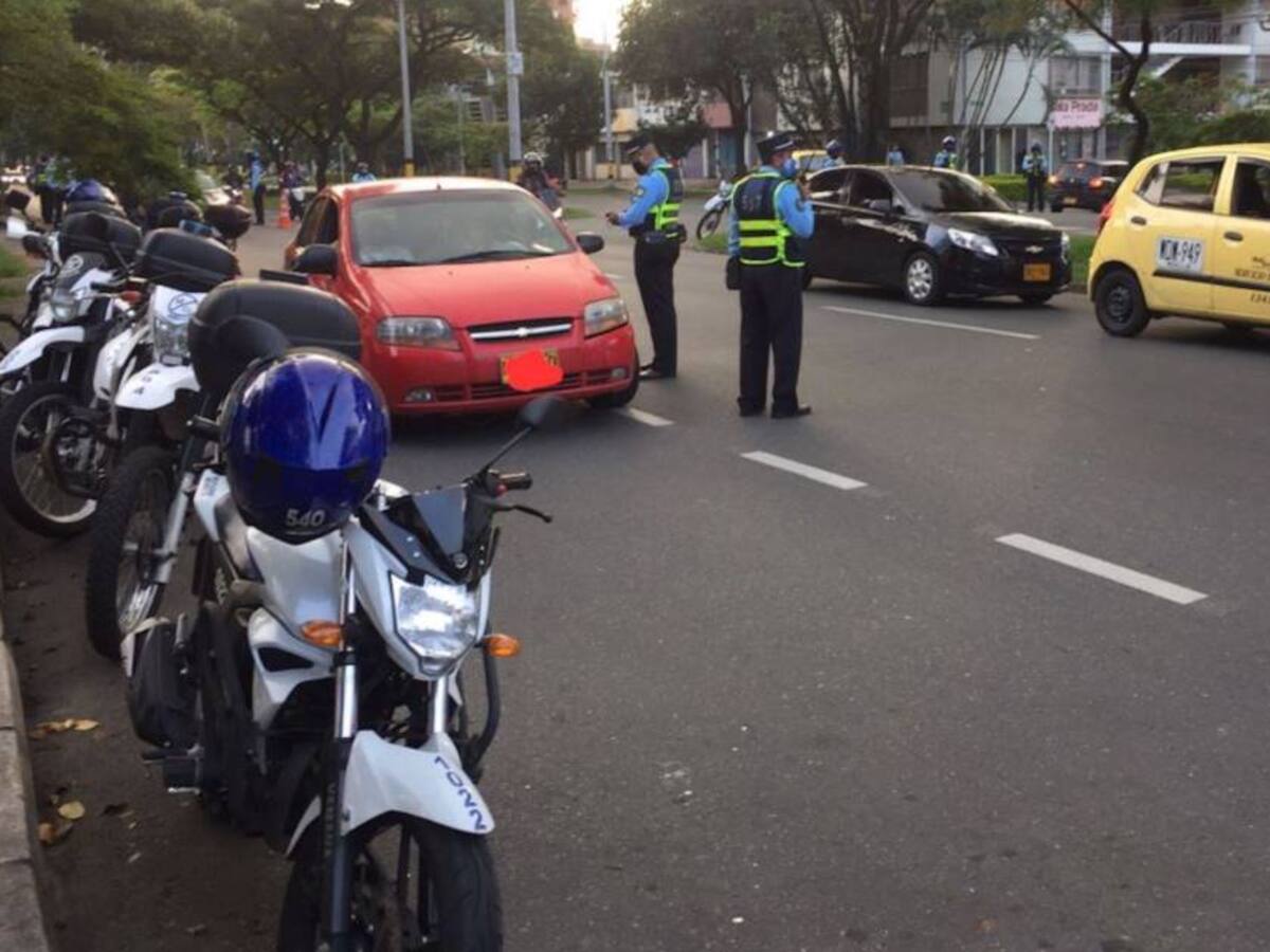 Vuelve el pico y placa para carros en Medellín