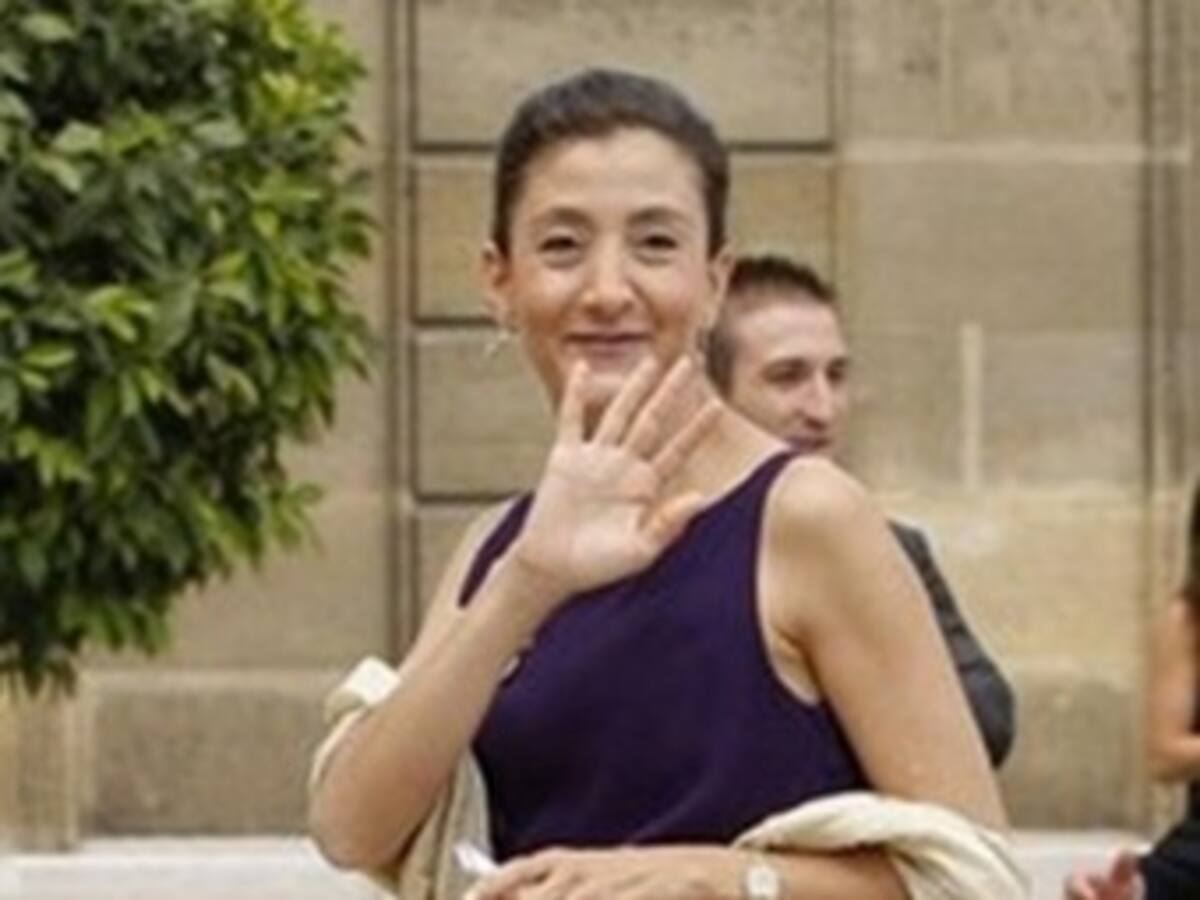 'Cada vez que vengo a Colombia me es difícil contener las lágrimas': Ingrid Betancourt