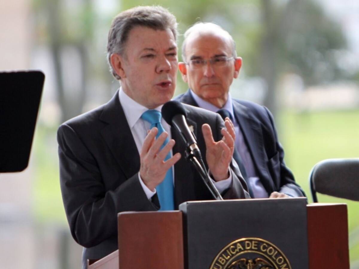 Presidente Santos se reunirá con Humberto de la Calle