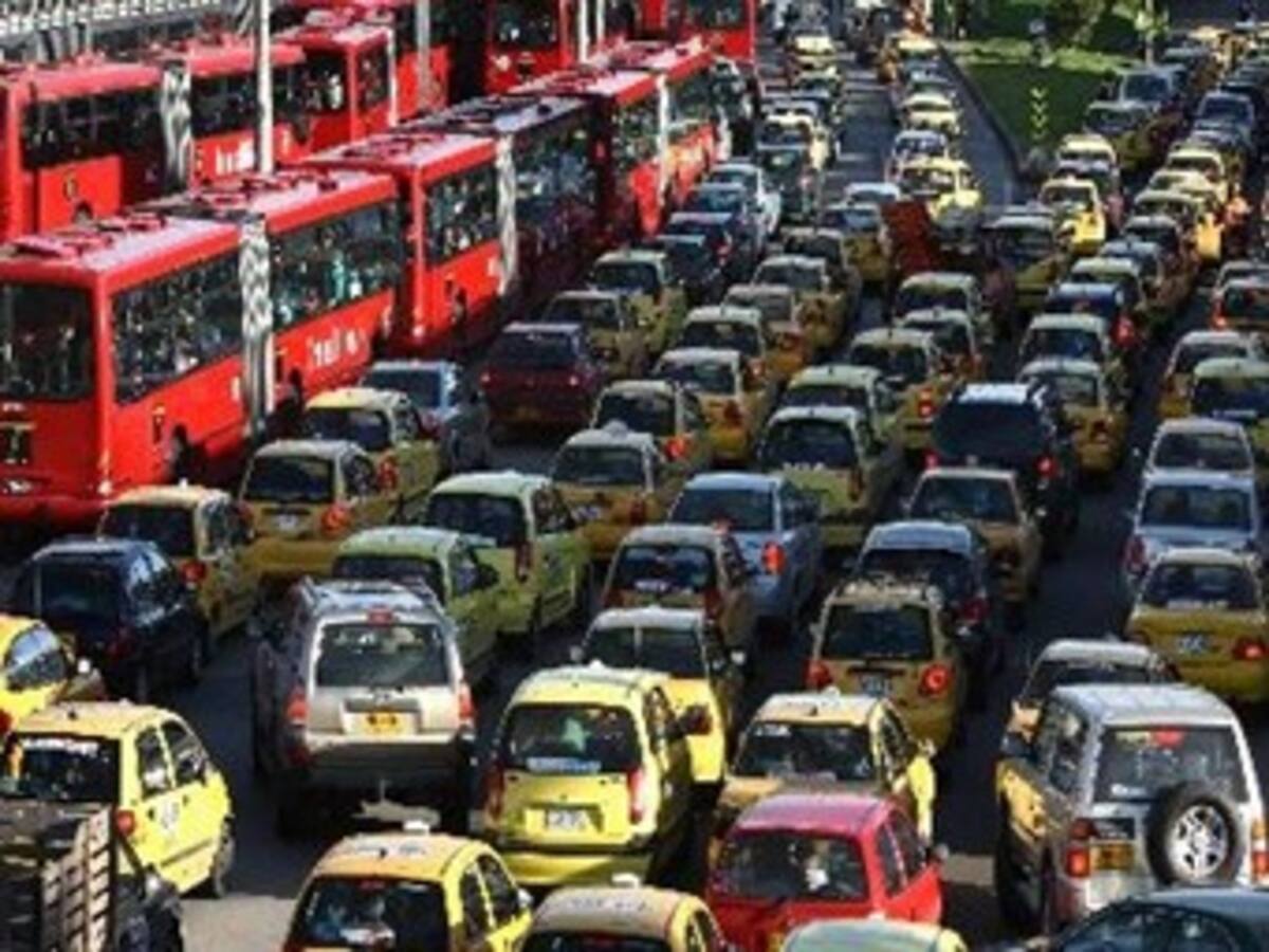 Diez altos cargos de la Secretaría de Movilidad siguen sin nombramiento oficial