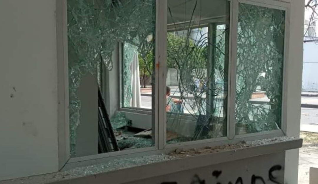 CAI de Coolechera que fue vandalizado durante las protestas en Barranquilla.