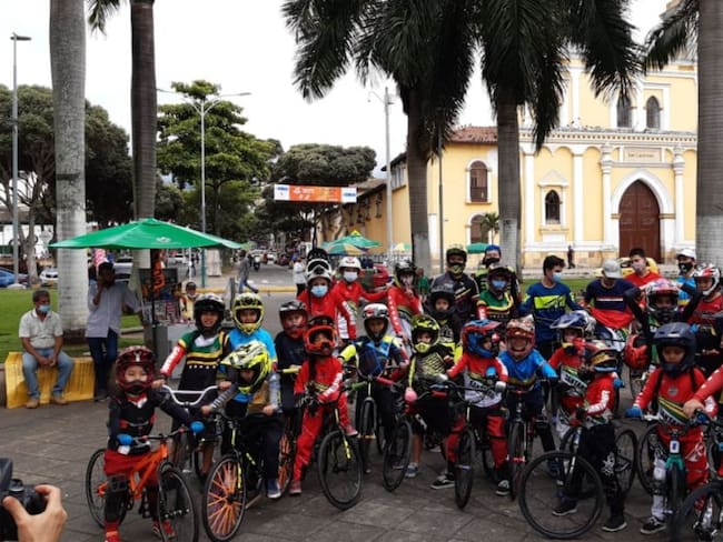 Deportistas sin pista de BMX en Bucaramanga